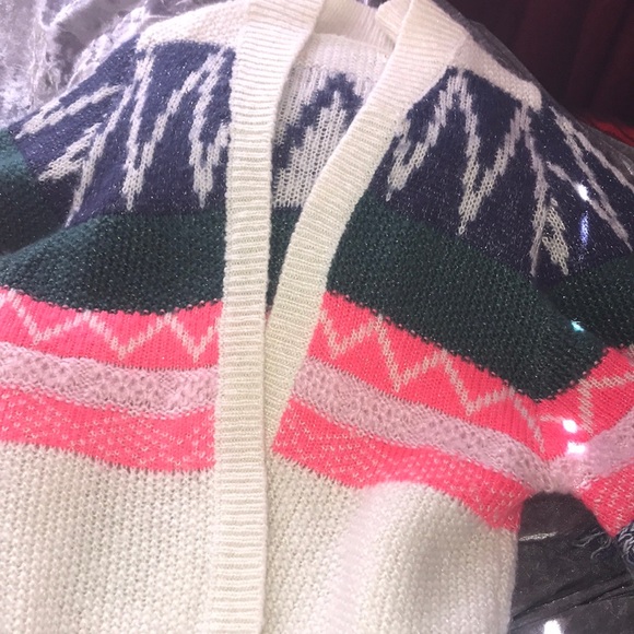 Cardigan - Picture 2 of 2